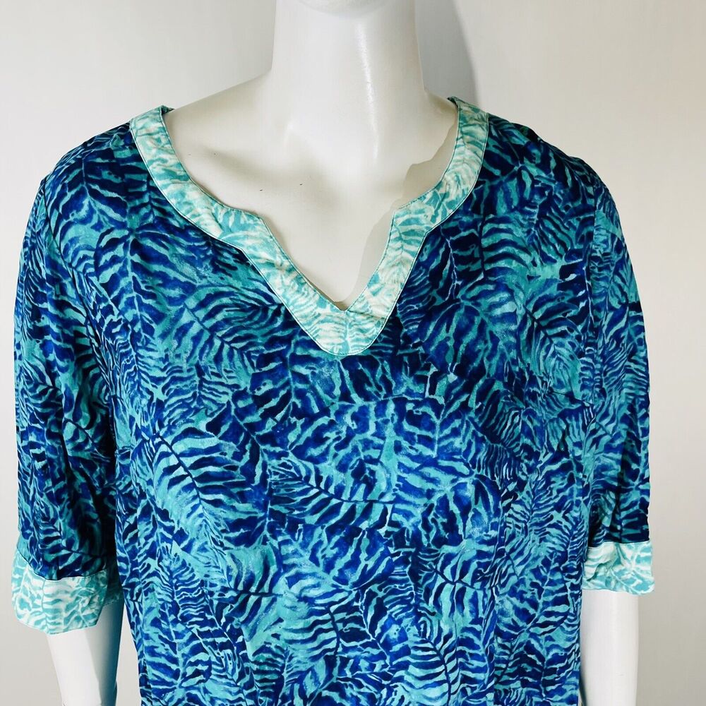 Catherines Womans Sz 2XWP Petite Blouse V Neck Blue Green Floral Short Sleeve - Picture 4 of 8